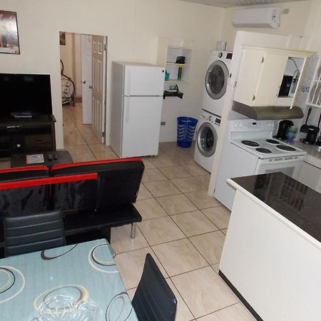 Stewart Apt- Trincity, Airport, Washer, Dryer, Office, Cable , Wifi المظهر الخارجي الصورة