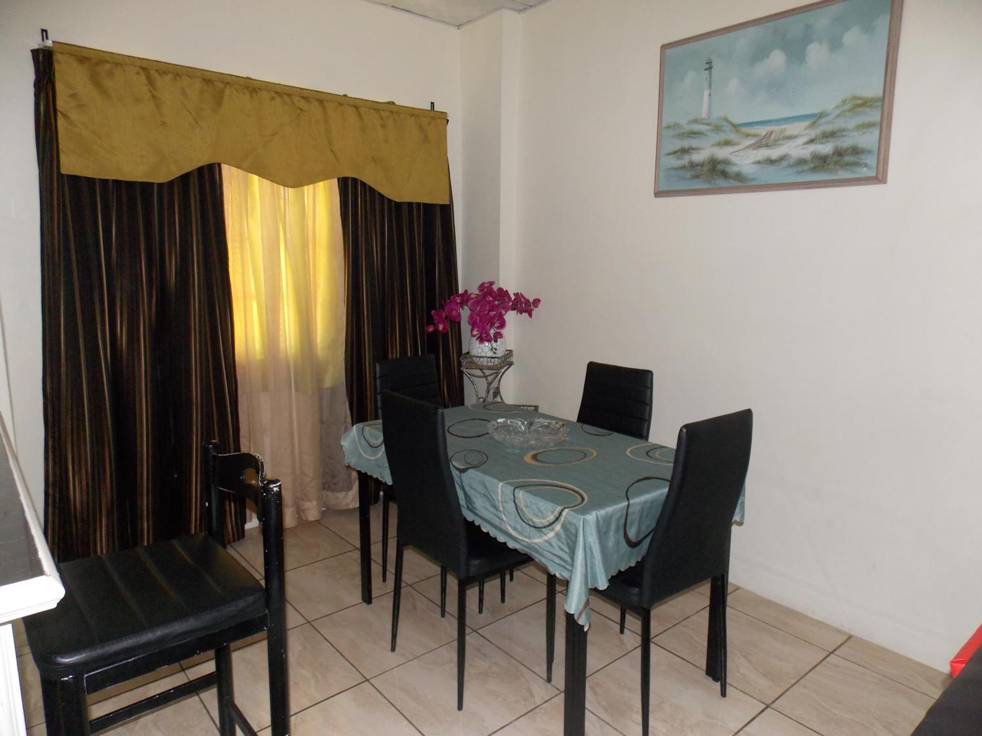 Stewart Apt- Trincity, Airport, Washer, Dryer, Office, Cable , Wifi المظهر الخارجي الصورة
