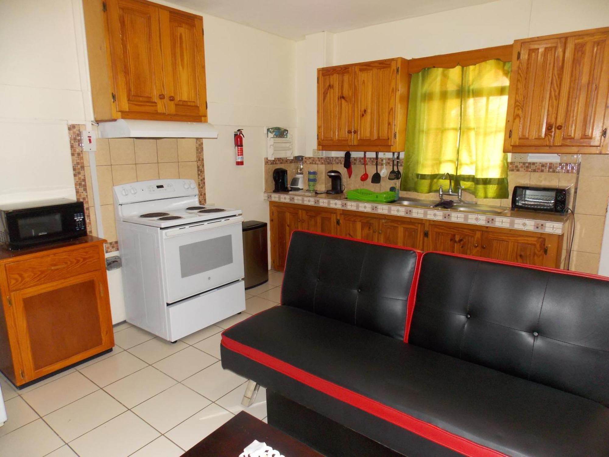 Stewart Apt- Trincity, Airport, Washer, Dryer, Office, Cable , Wifi الغرفة الصورة