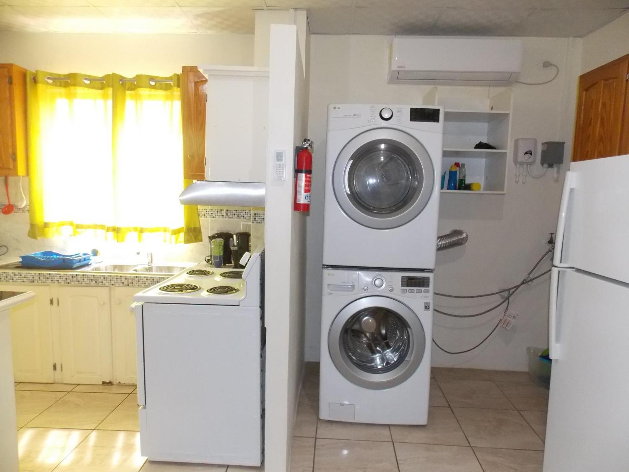 Stewart Apt- Trincity, Airport, Washer, Dryer, Office, Cable , Wifi المظهر الخارجي الصورة