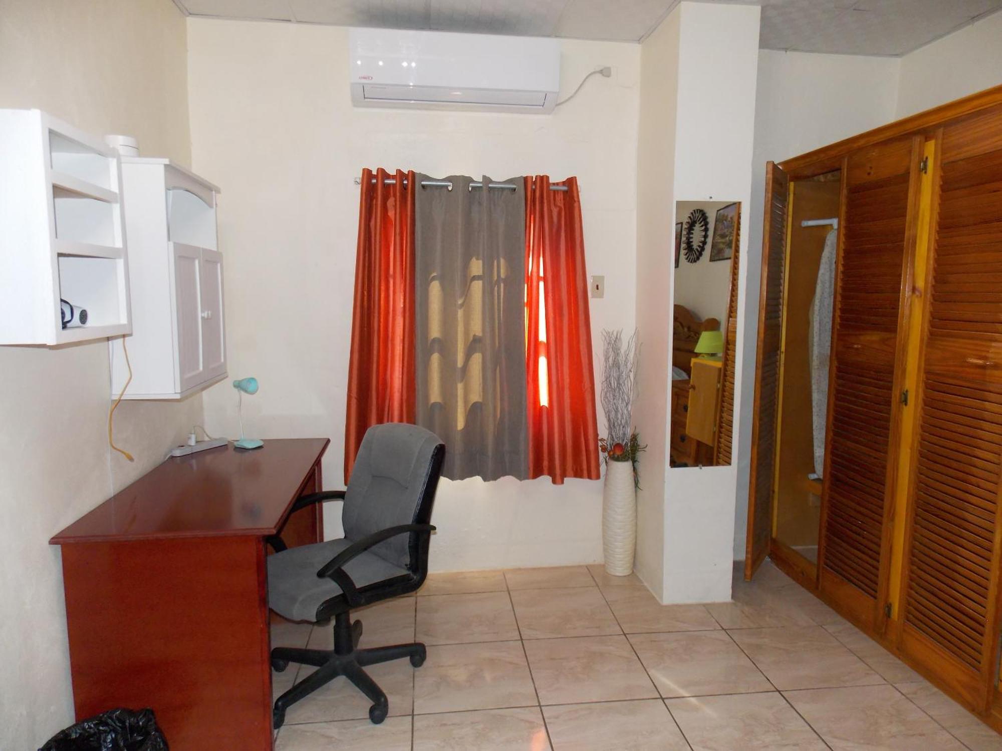 Stewart Apt- Trincity, Airport, Washer, Dryer, Office, Cable , Wifi المظهر الخارجي الصورة