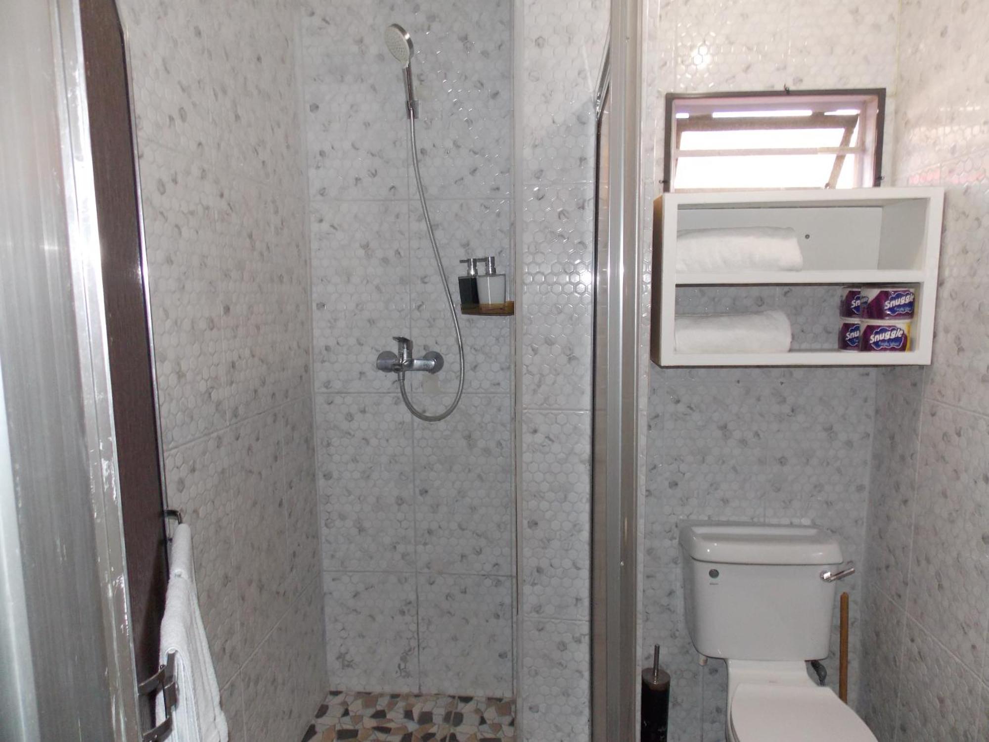 Stewart Apt- Trincity, Airport, Washer, Dryer, Office, Cable , Wifi المظهر الخارجي الصورة