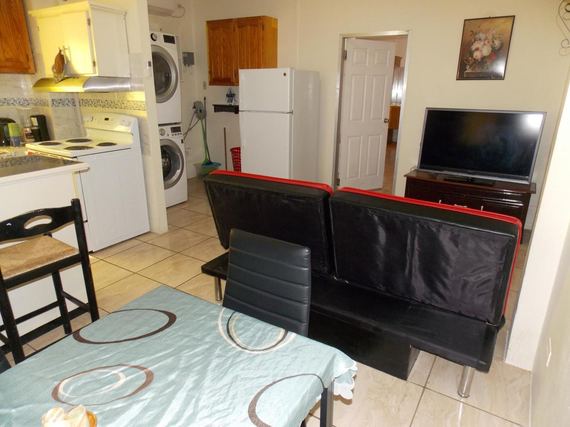 Stewart Apt- Trincity, Airport, Washer, Dryer, Office, Cable , Wifi المظهر الخارجي الصورة
